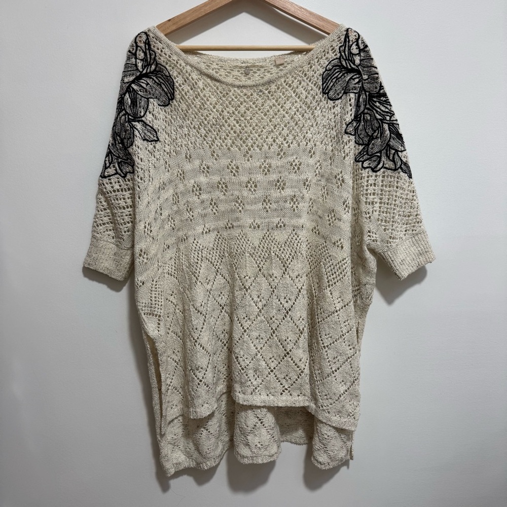 Knitted & Knotted Anthropologie Floral Embroidery Oversized Luana Poncho Sweater - Picture 2 of 14